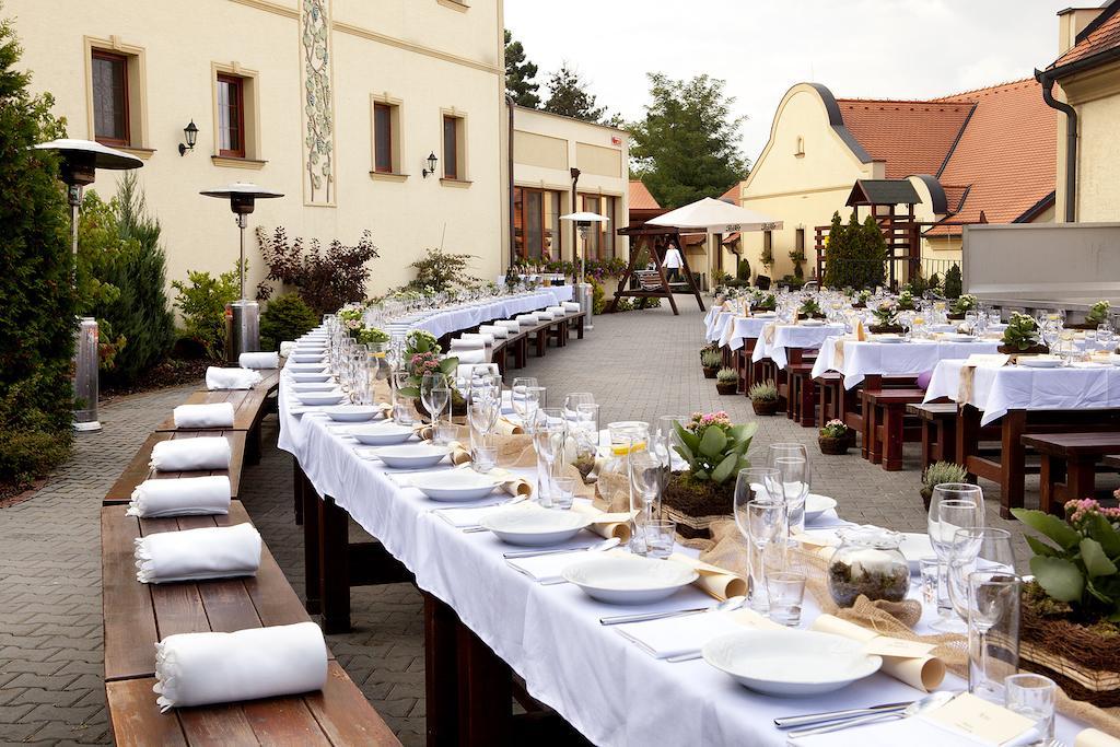 Vinarstvi U Kaplicky Hotel Zaječí Exterior foto