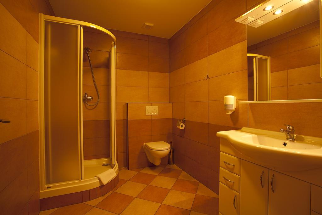 Vinarstvi U Kaplicky Hotel Zaječí Habitación foto