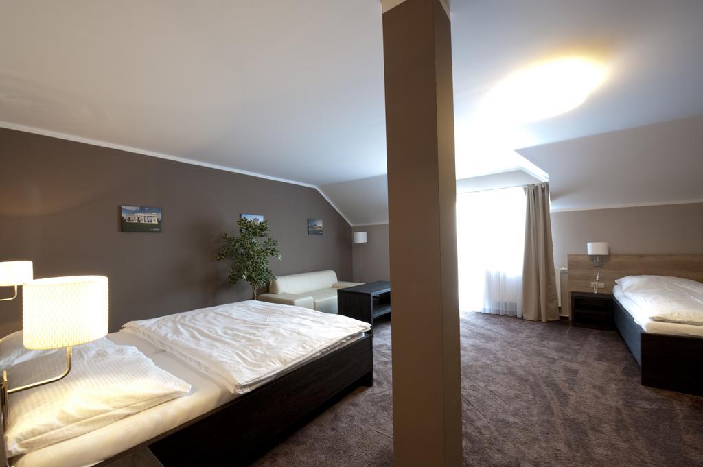 Vinarstvi U Kaplicky Hotel Zaječí Habitación foto
