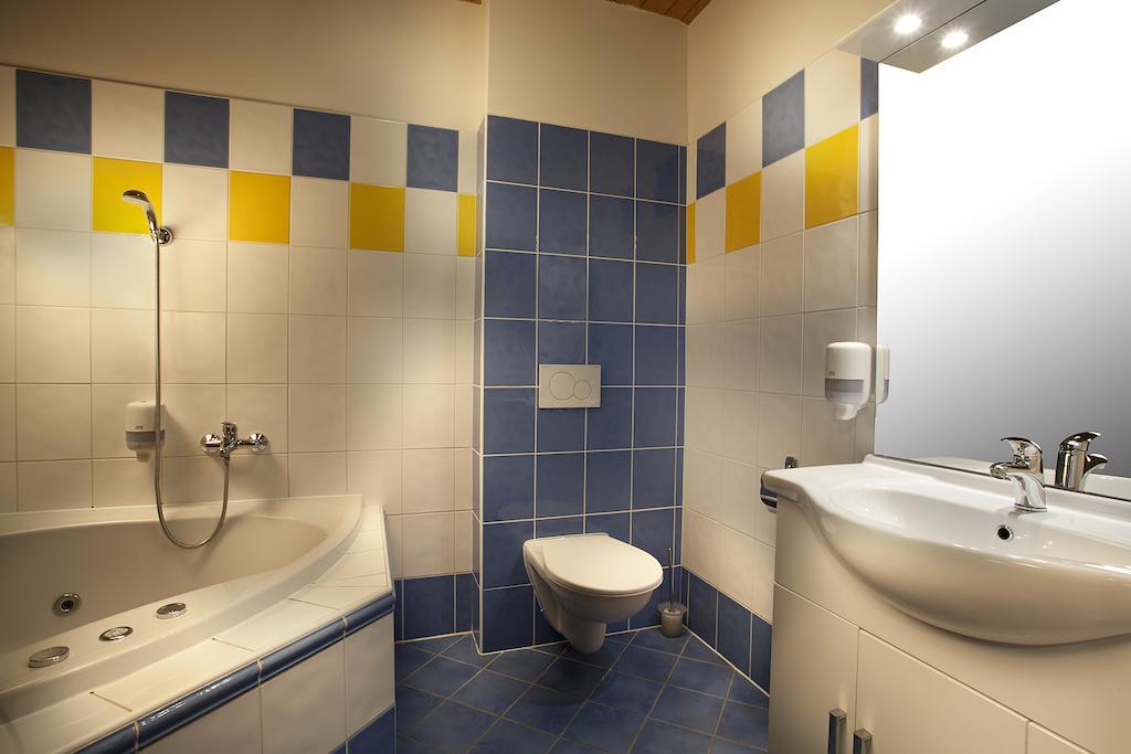 Vinarstvi U Kaplicky Hotel Zaječí Exterior foto