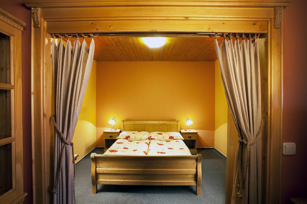 Vinarstvi U Kaplicky Hotel Zaječí Habitación foto